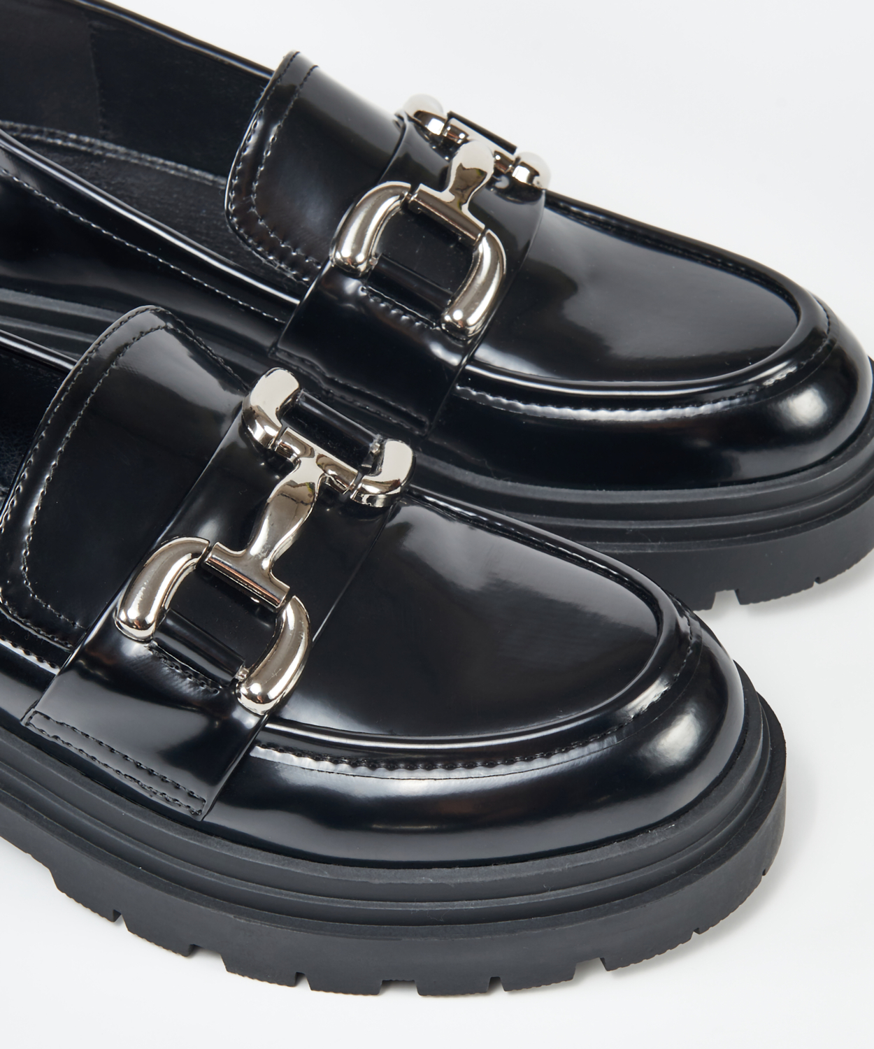 Mocasines detalle cadena image number null